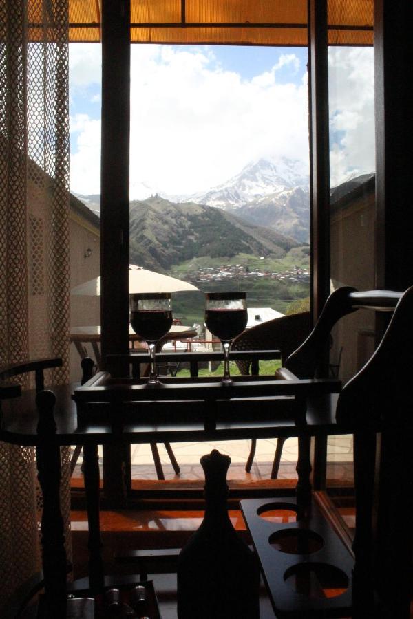 Golden Star Kazbegi Hotel Buitenkant foto