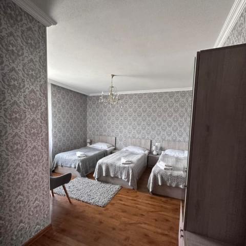 Golden Star Kazbegi Hotel Kamer foto