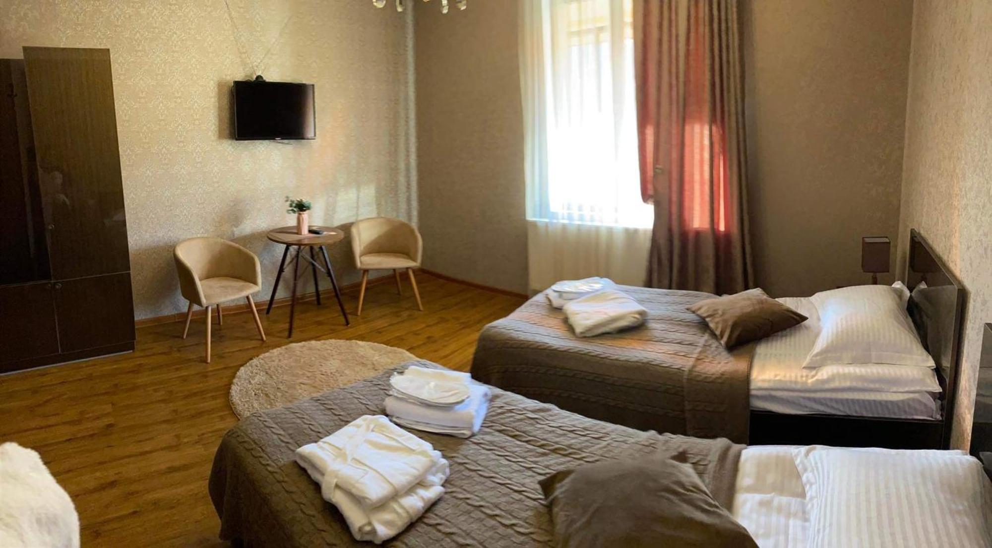 Golden Star Kazbegi Hotel Kamer foto