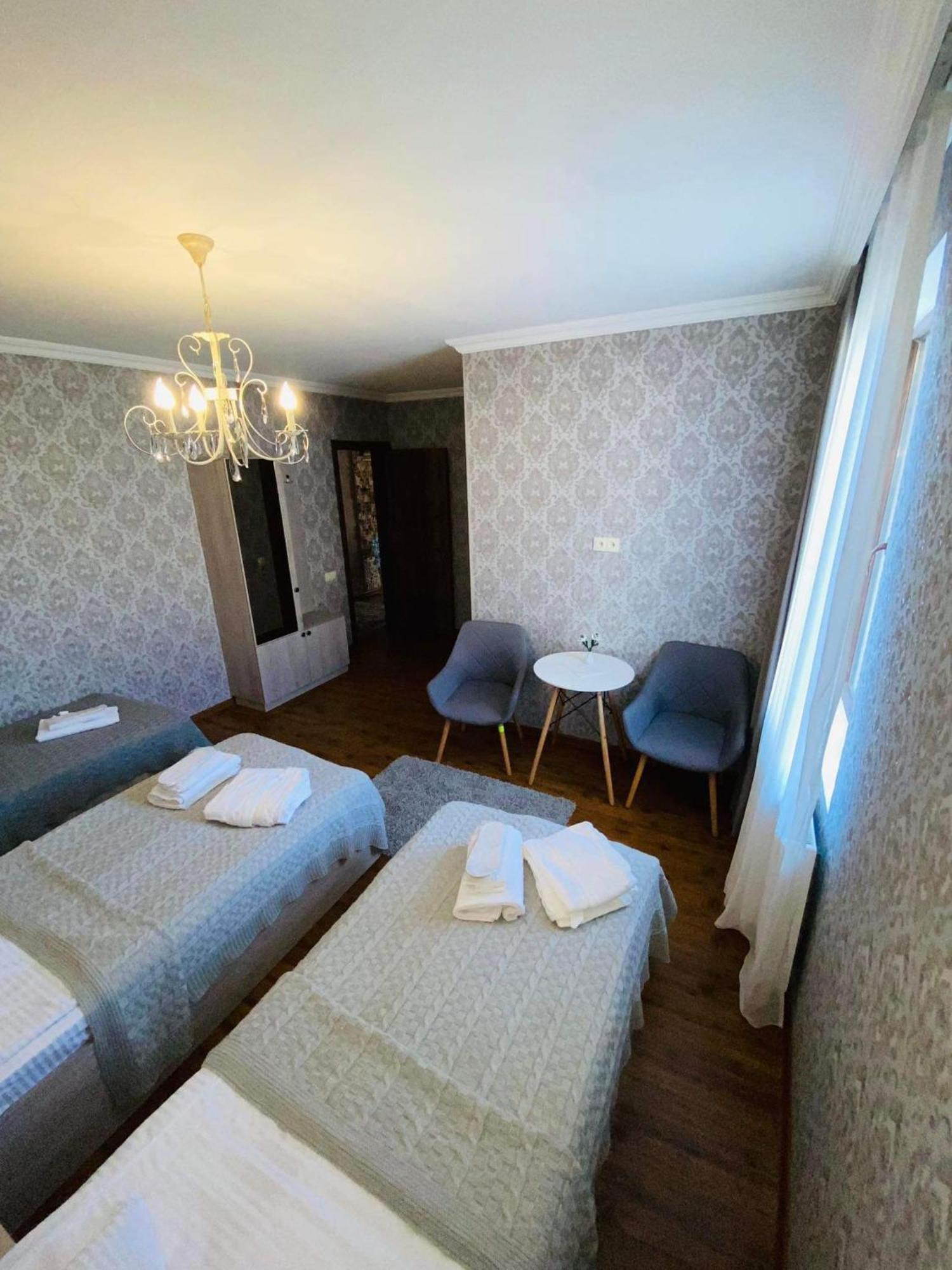 Golden Star Kazbegi Hotel Kamer foto
